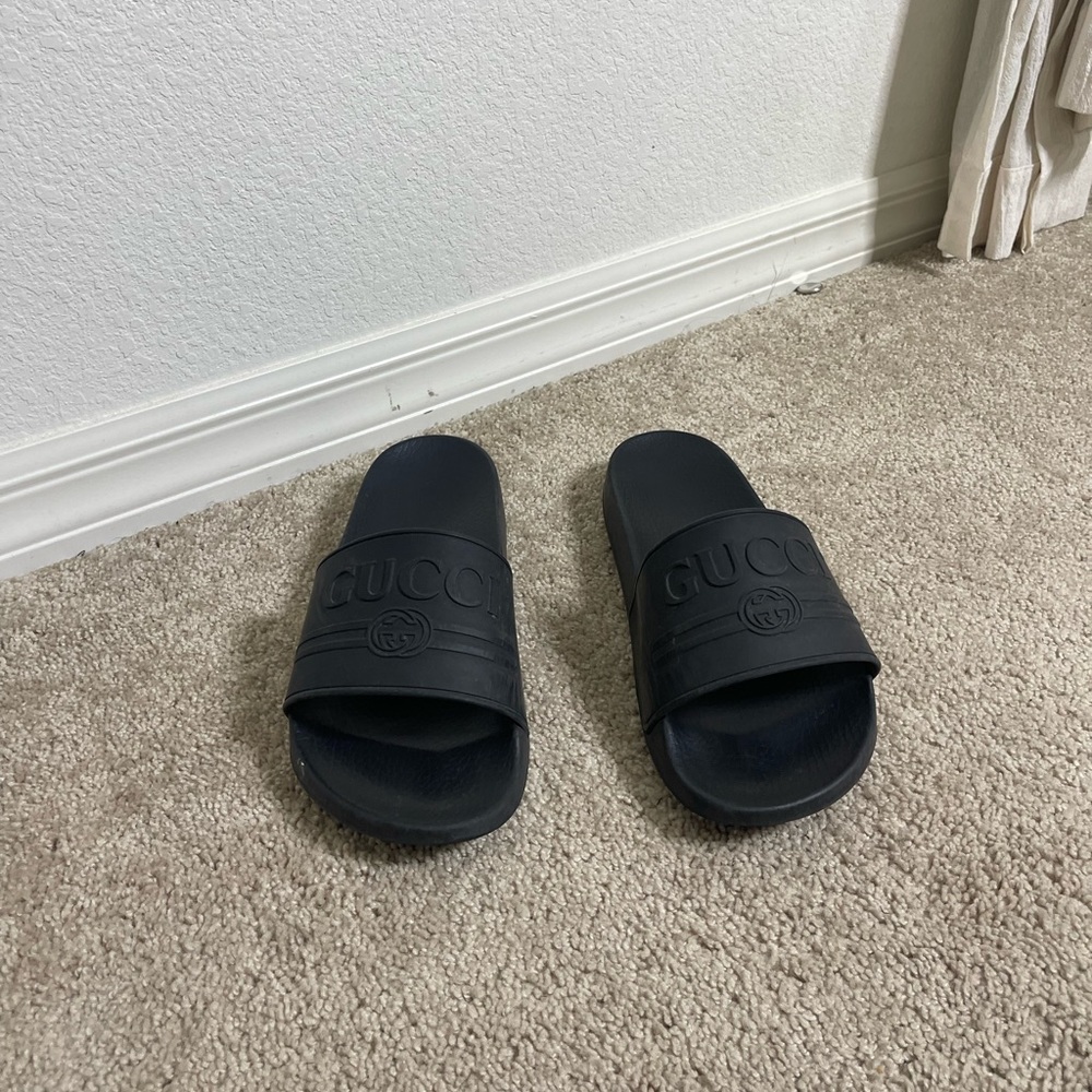 Gucci slides